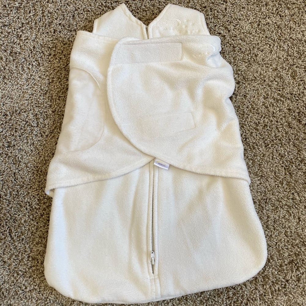 Halo Fleece swaddle